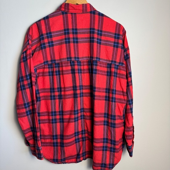 Old Navy Women's Large Red Plaid BOYFRIEND Button Up Flannel Shirt Casual Relax - Picture 7 of 16